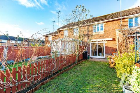 2 bedroom terraced house for sale, Warren Drive, Basildon, Essex, SS14