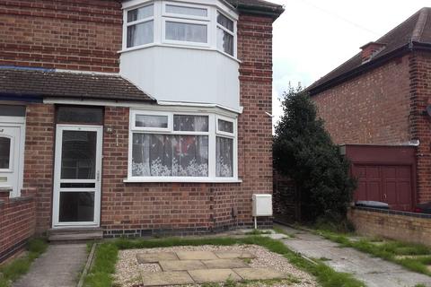 3 bedroom semi-detached house to rent, Rotherby Avenue