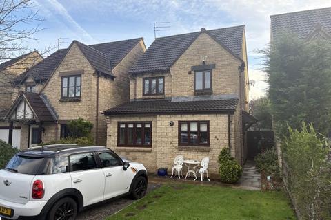 4 bedroom house to rent, Bromley Heath Road, Bristol,