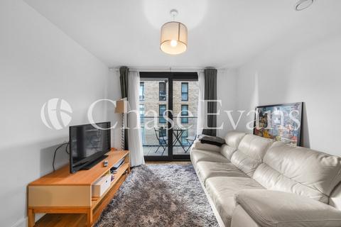 1 bedroom flat for sale, Surrey Quays Road, Canada Water, London, SE16