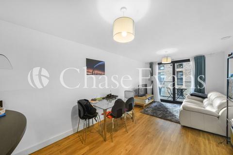 1 bedroom flat for sale, Surrey Quays Road, Canada Water, London, SE16