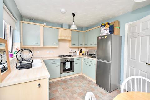 2 bedroom semi-detached house to rent, NICOLSON DRIVE