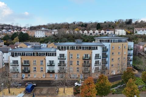 2 bedroom penthouse to rent, Lockside, Portishead, Bristol, Somerset, BS20