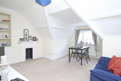 1 bedroom flat to rent, Berkeley Road, London N8