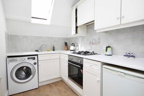 1 bedroom flat to rent, Berkeley Road, London N8