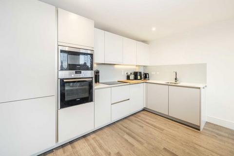 2 bedroom flat for sale, Gaumont Place, London SW2