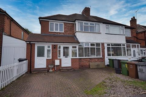 3 bedroom semi-detached house to rent, Stanton Road, Shirley B90