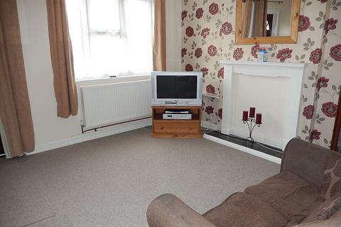 2 bedroom terraced house to rent, Gordon Street, Gainsborough