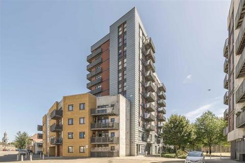 2 bedroom flat to rent, Tarves Way, London SE10