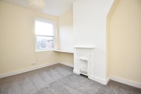 2 bedroom terraced house to rent, Dawson Terrace, Harrogate