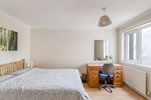 undefined, Douglas Street, Stirlingshire FK8