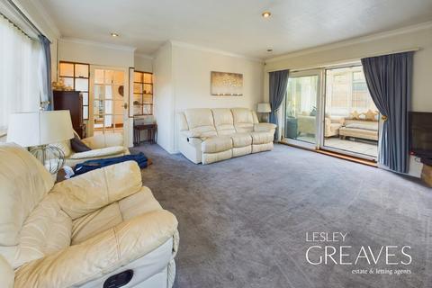3 bedroom detached bungalow for sale, Kenrick Road, Mapperley, Nottingham