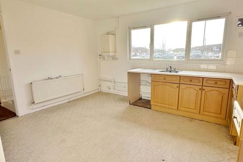 3 bedroom terraced house to rent, Studlands Park Avenue, Newmarket