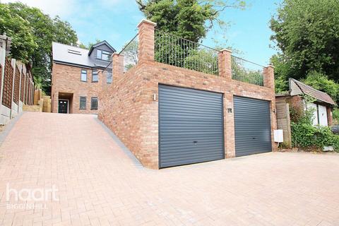 4 bedroom detached house for sale, Mount Pleasant, Biggin Hill