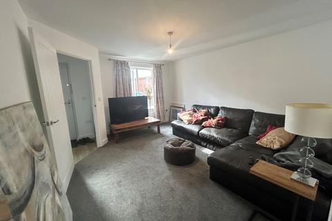 3 bedroom semi-detached house to rent, Barton Close, Exeter EX5