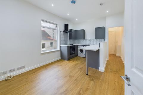 1 bedroom flat to rent, Devonport Road, Plymouth PL1