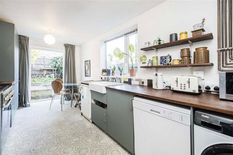 3 bedroom terraced house for sale, Brocklehurst Street, London SE14