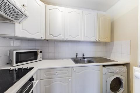 1 bedroom ground floor flat to rent, Citadel Road, Plymouth PL1