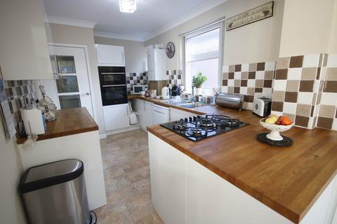 3 bedroom detached bungalow for sale, BH10 WICKET ROAD, Bournemouth