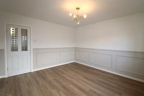 2 bedroom maisonette to rent, Mid Street , Bathgate