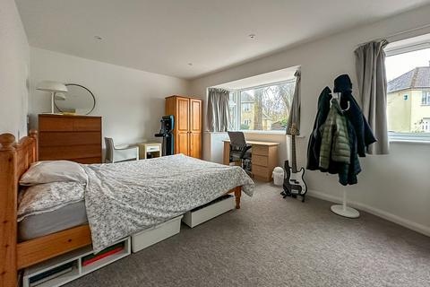 1 bedroom in a house share to rent, Kendal Way, Cambridge CB4