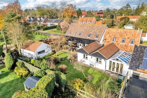 6 bedroom barn conversion for sale, North Lopham