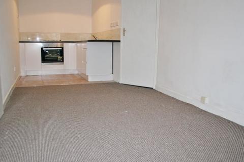 Studio to rent, Glebe Street, Penarth CF64