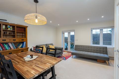 2 bedroom end of terrace house for sale, Thrower Place, Dorking