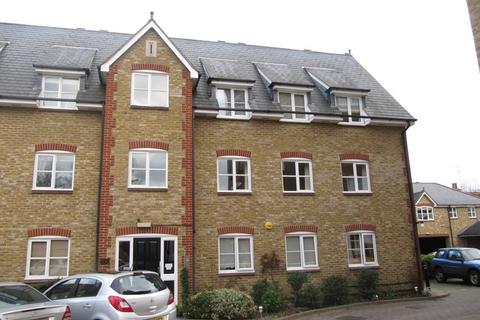 2 bedroom flat to rent, North Road, Hertford SG14