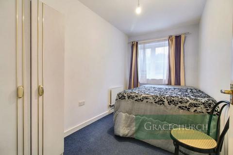1 bedroom in a house share to rent, Edmonton Green N9