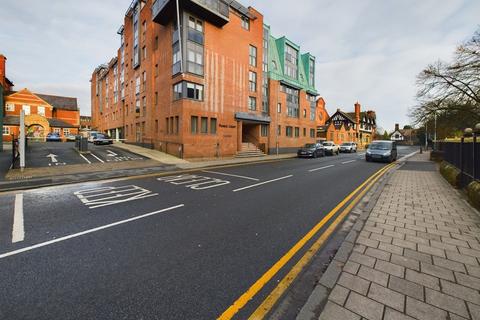 Forest Court, Union Street