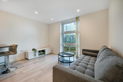 1 bedroom flat to rent, Burnelli Building, Chelsea Bridge Wharf, London, SW11