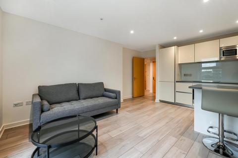 1 bedroom flat to rent, Burnelli Building, Chelsea Bridge Wharf, London, SW11