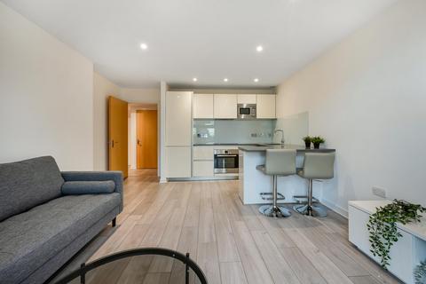 1 bedroom flat to rent, Burnelli Building, Chelsea Bridge Wharf, London, SW11