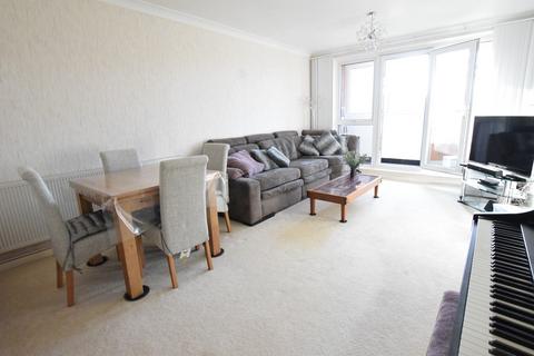 2 bedroom apartment to rent, Auburn Mansions, Princess Road, Poole