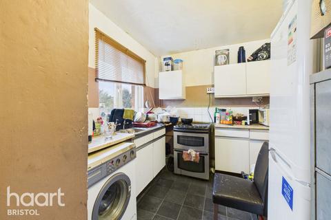 2 bedroom terraced house for sale, Martock Road, Bristol