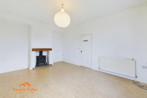 1 bedroom semi-detached house to rent, Gisburn Road, Nelson BB9