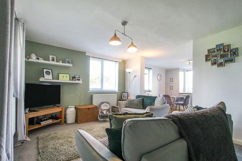 2 bedroom flat for sale, Highridge Green, Bristol BS13