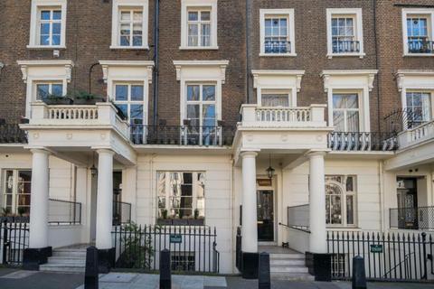 1 bedroom flat for sale, Sussex Gardens, London, W2