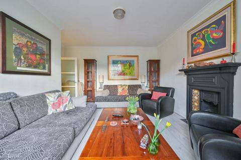 1 bedroom flat for sale, Sussex Gardens, London, W2