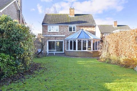 3 bedroom detached house for sale, Trelawne Drive, Cranleigh