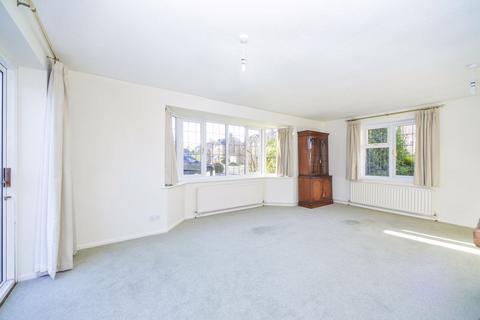 3 bedroom detached house for sale, Trelawne Drive, Cranleigh