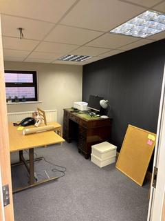 Office to rent, Greenfield Industrial Estate, Congleton