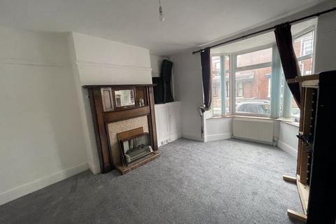 3 bedroom terraced house to rent, Albert Street, Shildon