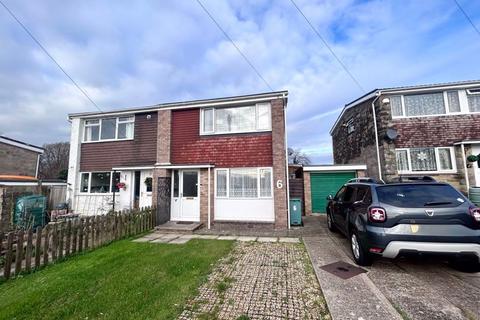 3 bedroom semi-detached house for sale, Greenways Close, Cowes