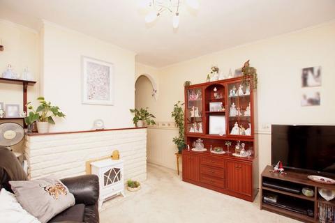 3 bedroom terraced house for sale, Queens Road, Gosport PO12