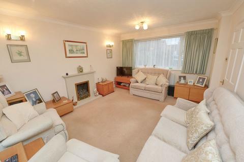 3 bedroom detached house for sale, Carthona Drive, Fleet GU52