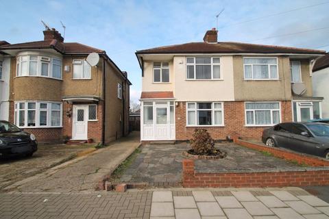 3 bedroom semi-detached house for sale, Grange Avenue, Stanmore