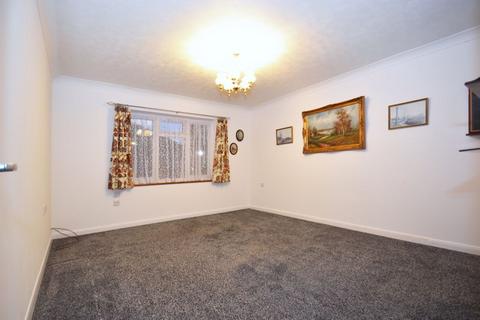 1 bedroom apartment for sale, Canterbury Road, Sittingbourne