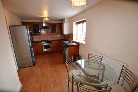 2 bedroom apartment to rent, Loughton, Milton Keynes